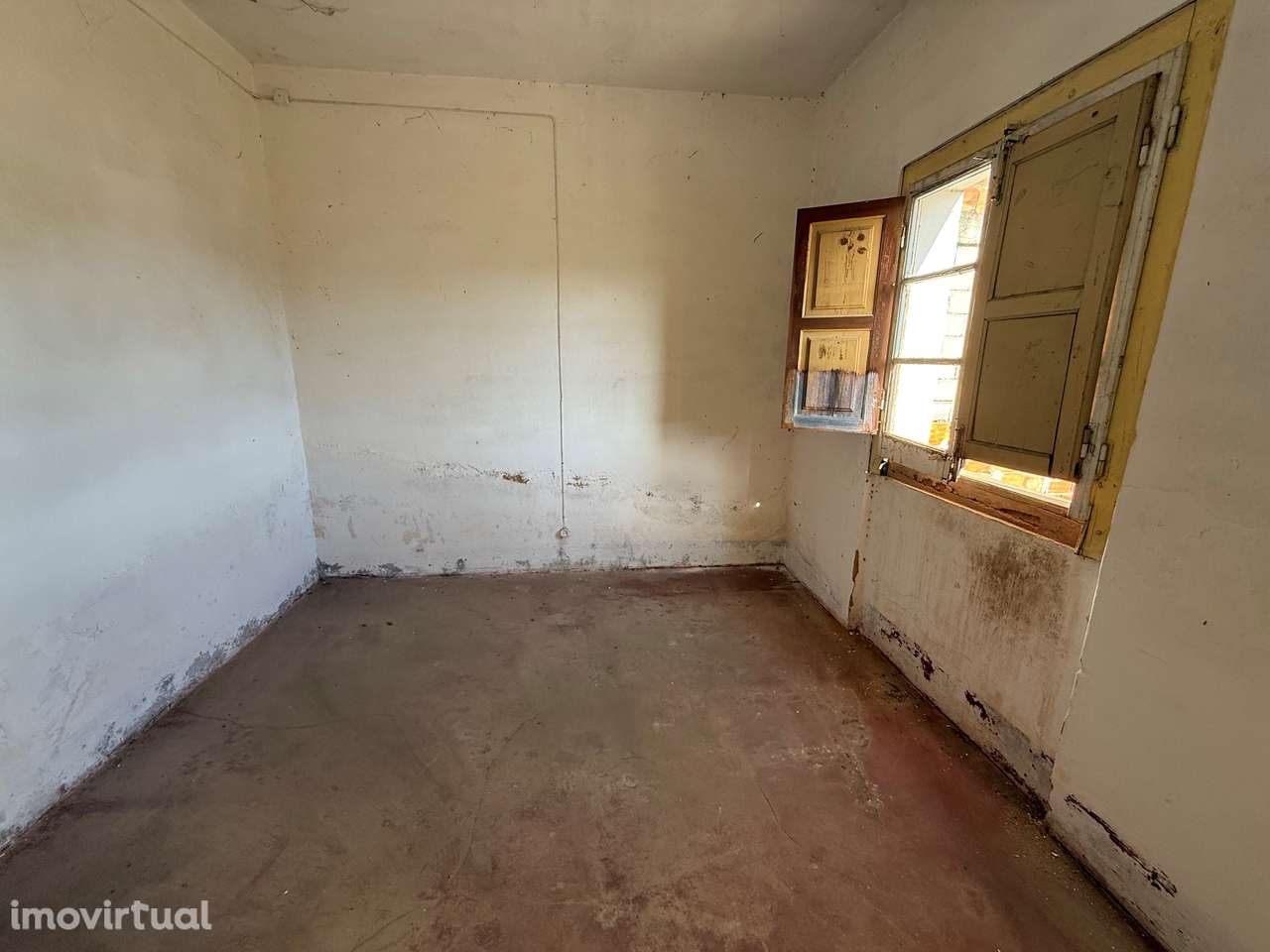 Moradia para Restaurar T2 Venda em Chamusca e Pinheiro Grande,Chamusca - Grande imagem: 2/17