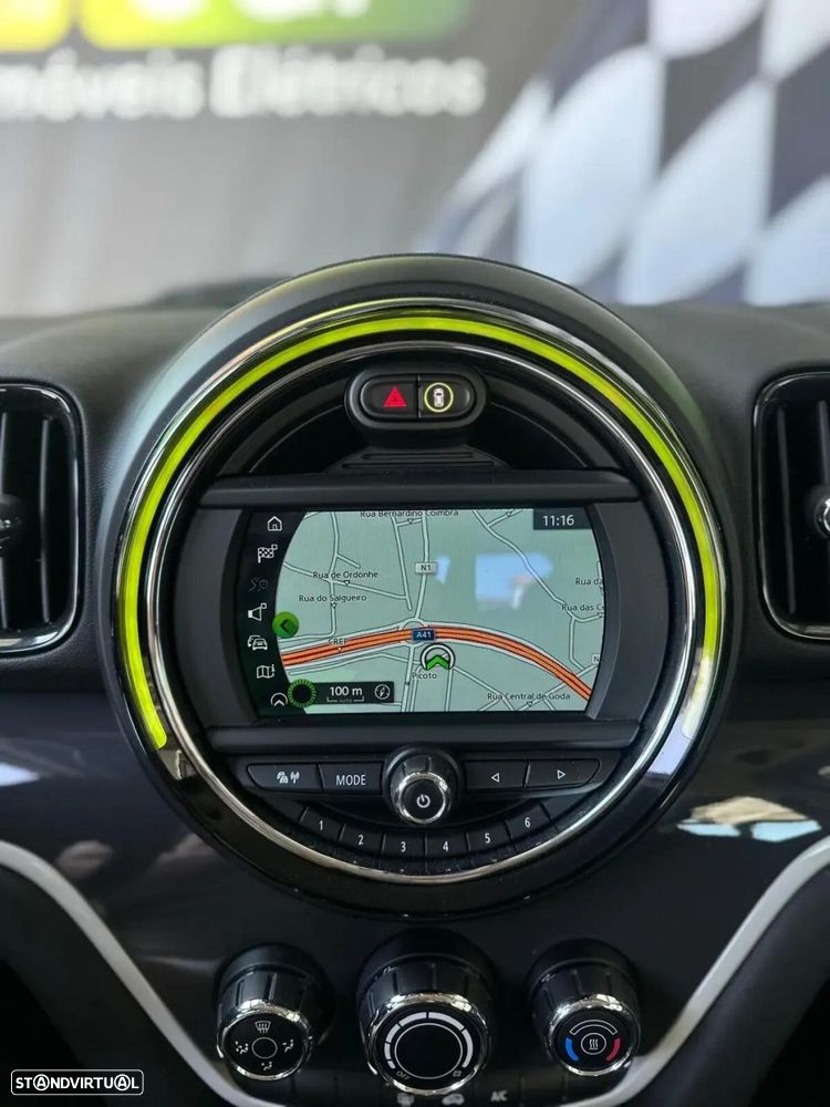 MINI Countryman - 16