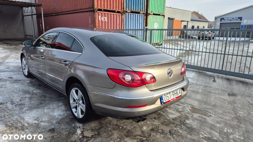 Volkswagen Passat CC 2.0 TDI - 3