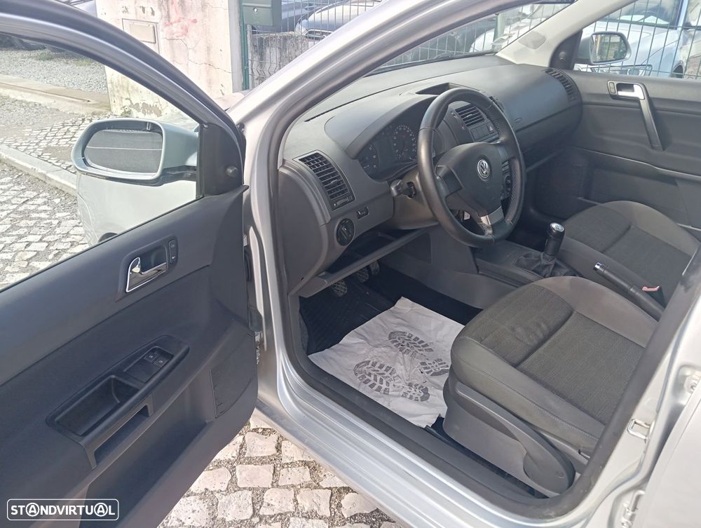 VW Polo - 5