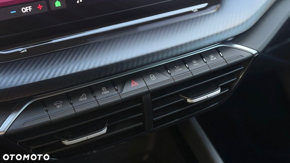 Skoda Octavia 2.0 TSI RS DSG - 19