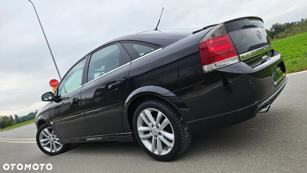 Opel Vectra 1.8 GTS - 4