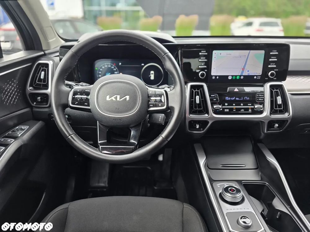 Kia Sorento 1.6 T-GDI HEV L 7os - 16