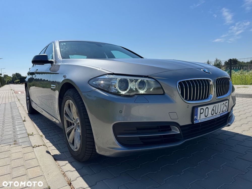 BMW Seria 5 520d xDrive - 6