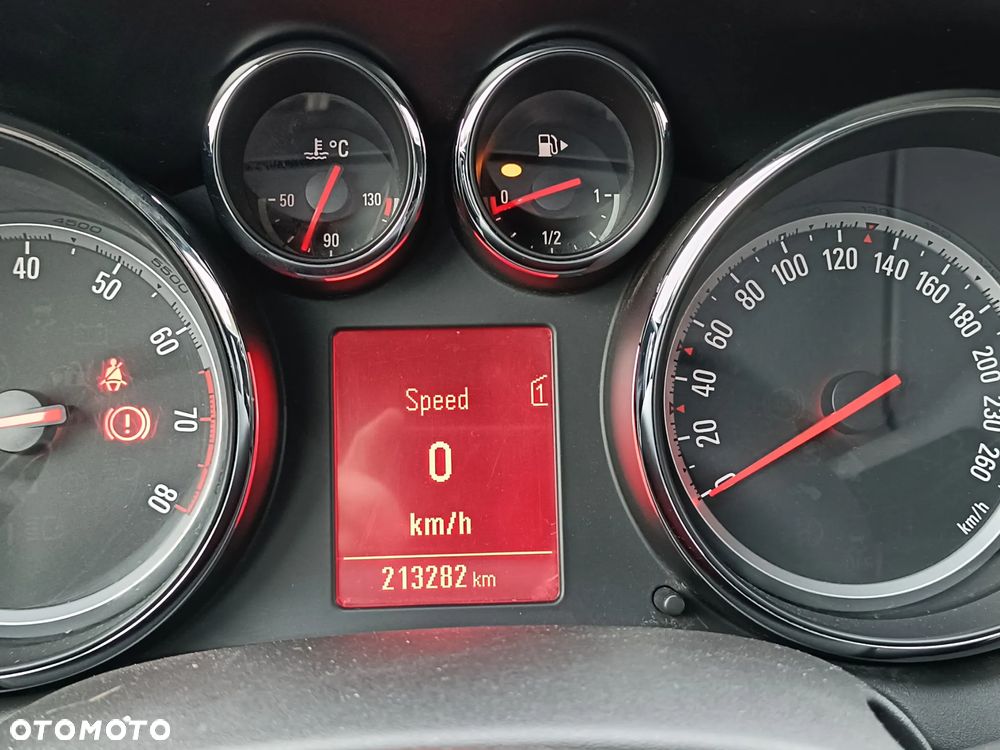 Opel Astra 1.4 Turbo - 17