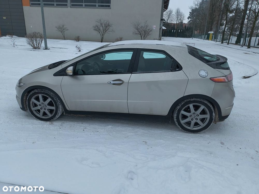 Honda Civic 1.8 Sport - 8