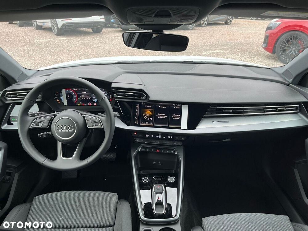 Audi A3 Sportback - 12