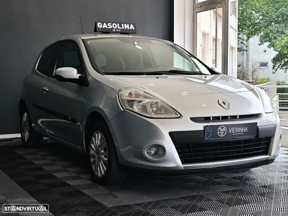 Renault Clio - 6