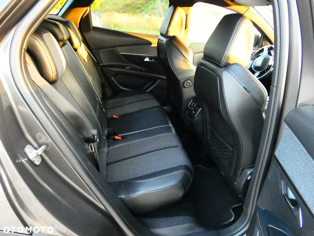 Peugeot 3008 - 15