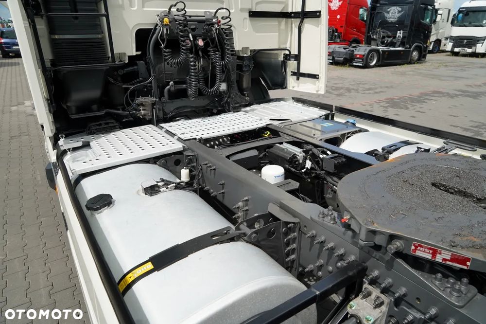 Volvo FH 460  / I-SHIFT / 12.2024 / - 13