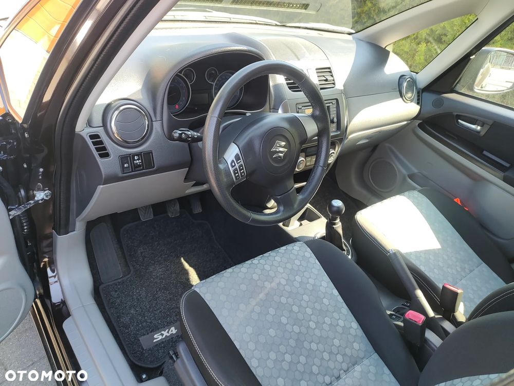 Suzuki SX4 - 19