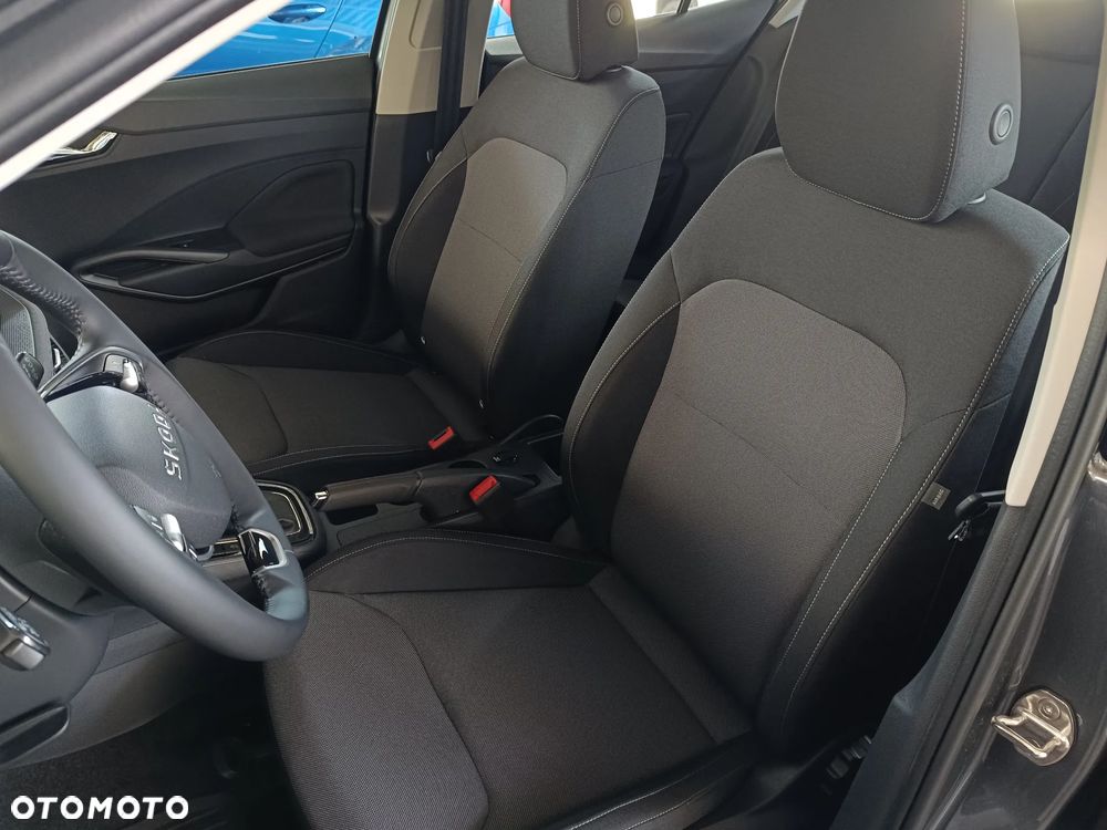 Skoda Fabia 1.0 TSI Drive - 5