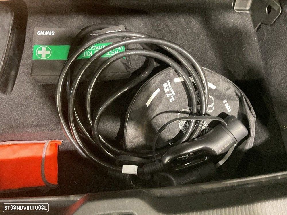 Volvo EX30 69 kWh Single Motor Extended Range Plus - 12