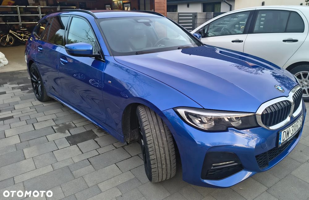 BMW Seria 3 320d xDrive M Sport Shadow - 17