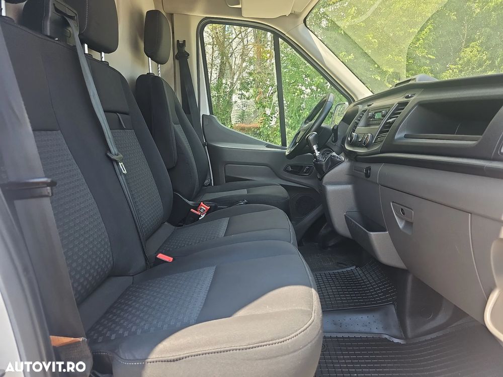 Ford Transit - 11