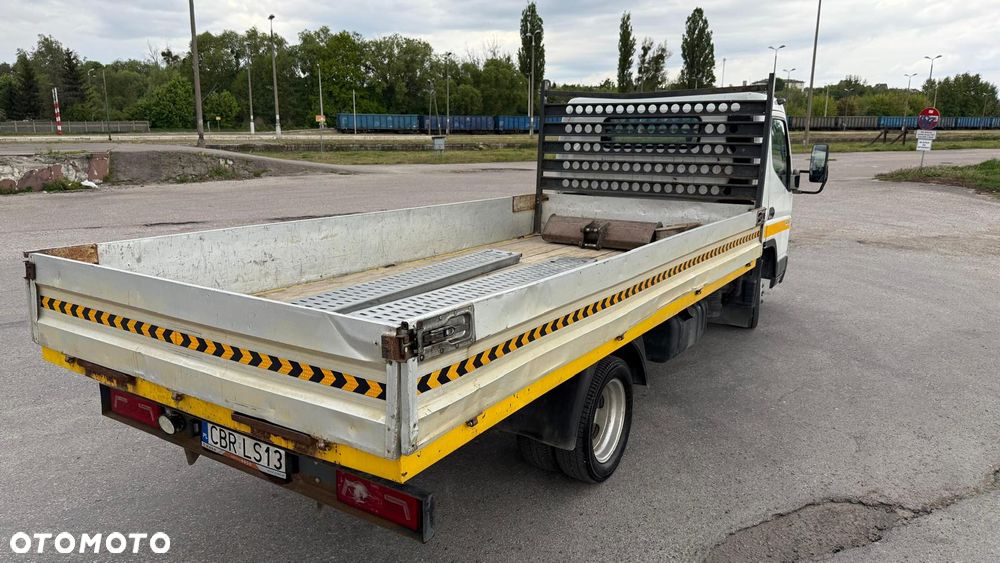 Mitsubishi Canter - 3