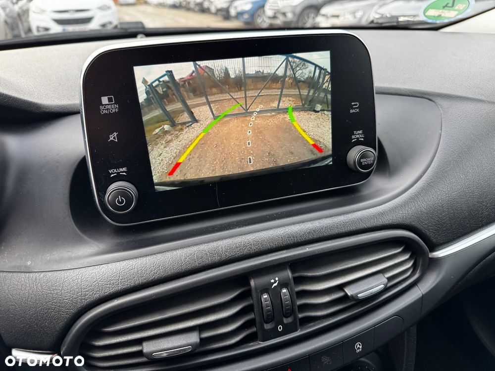 Fiat Tipo 1.4 T-Jet Lounge - 28