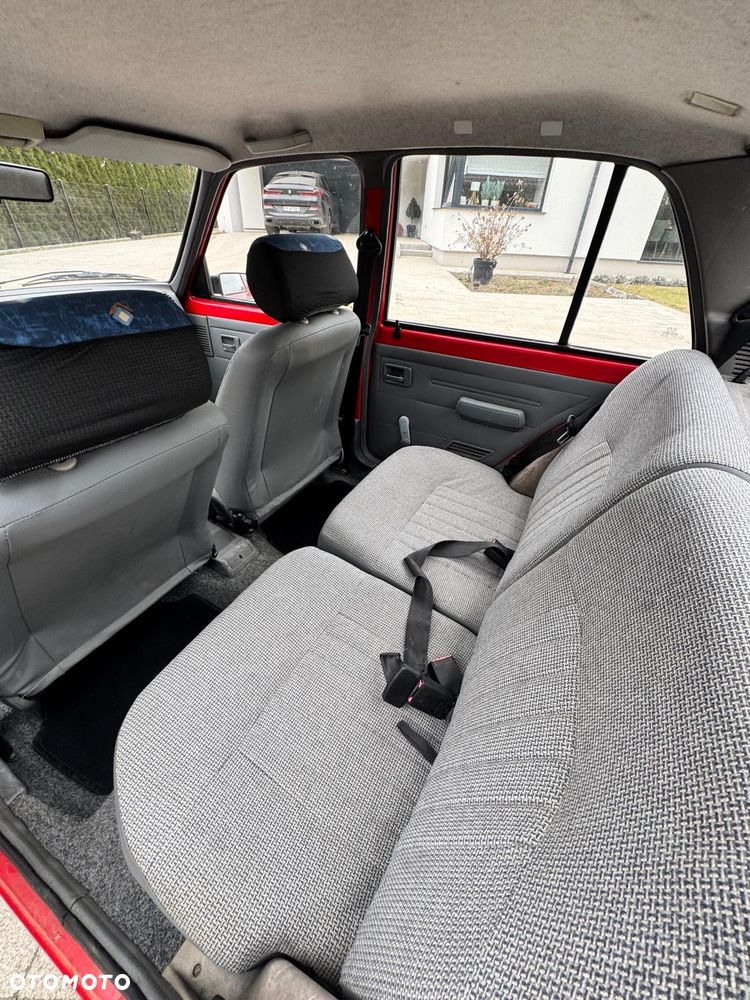 Peugeot 205 - 16