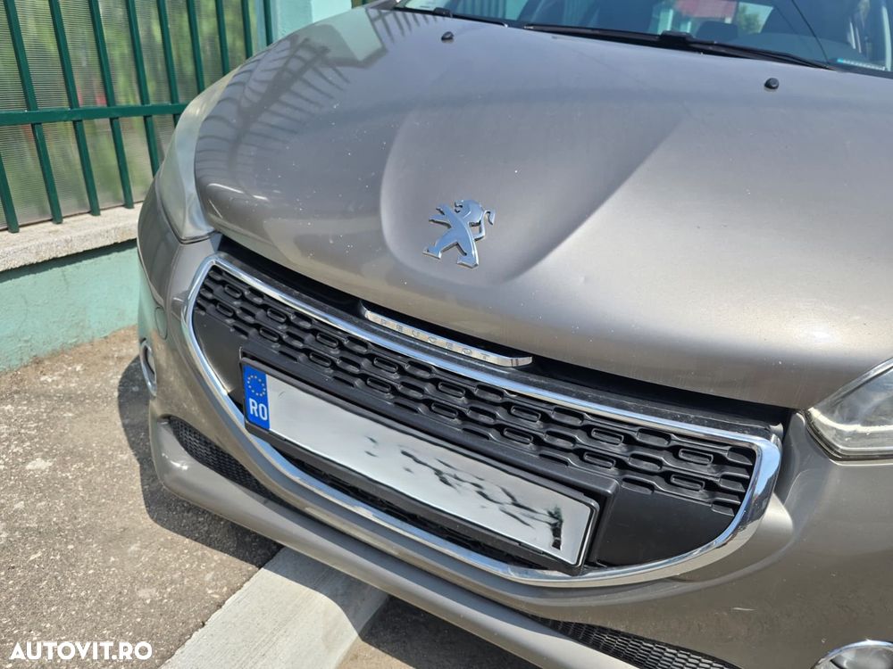PEUGEOT 208 2012 — imagine 26