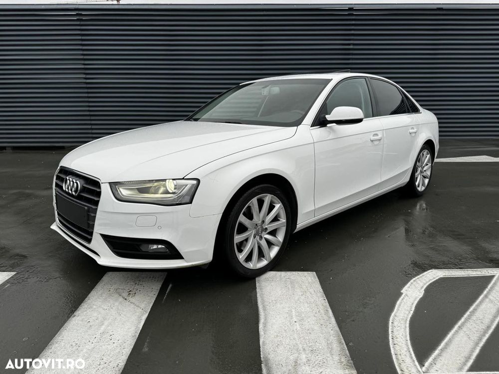 Audi A4 Avant 2.0 TDI DPF multitronic S line Sportpaket - 16