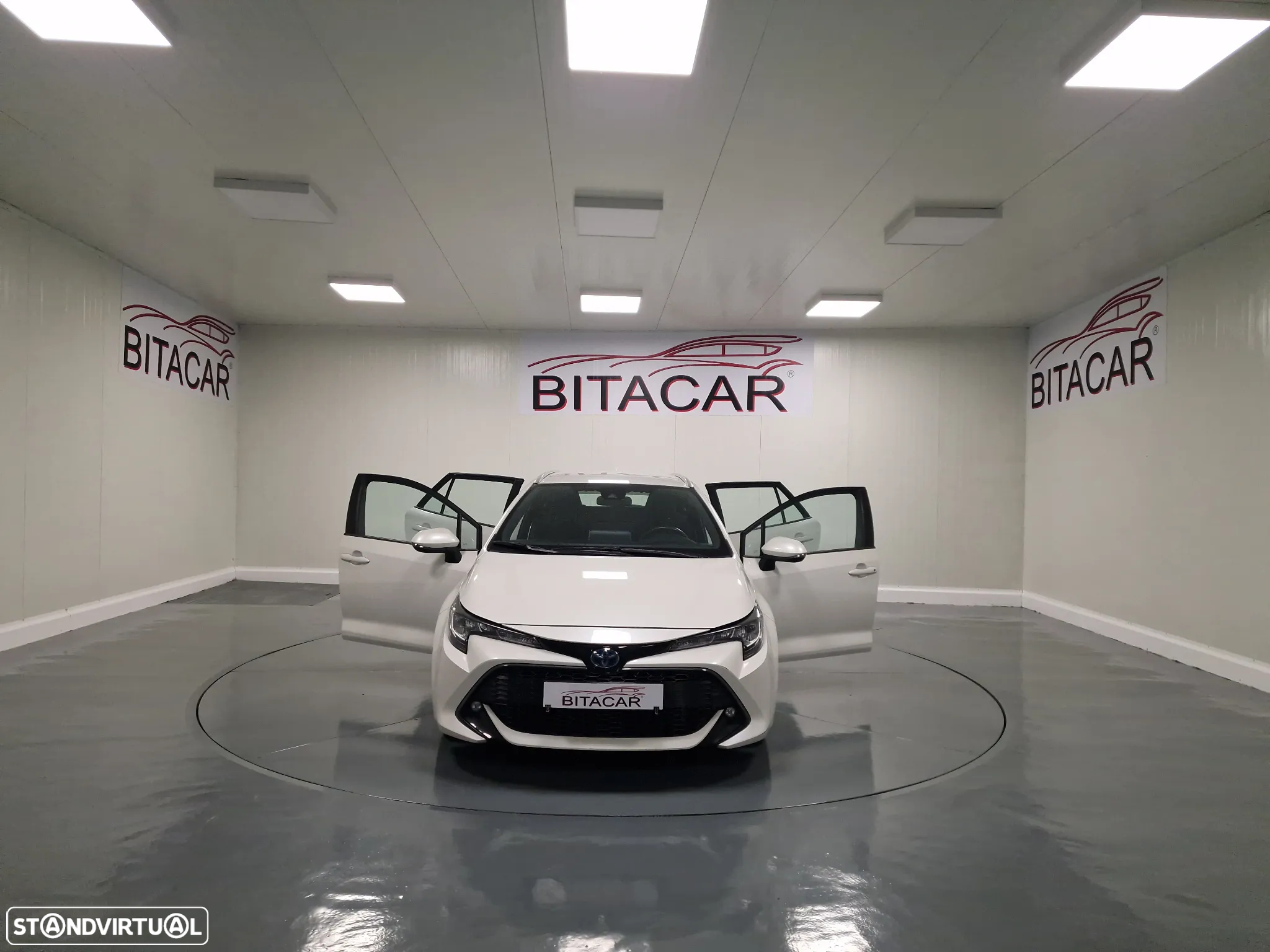 Toyota Corolla Touring Sports 1.8 Hybrid Comfort - 8