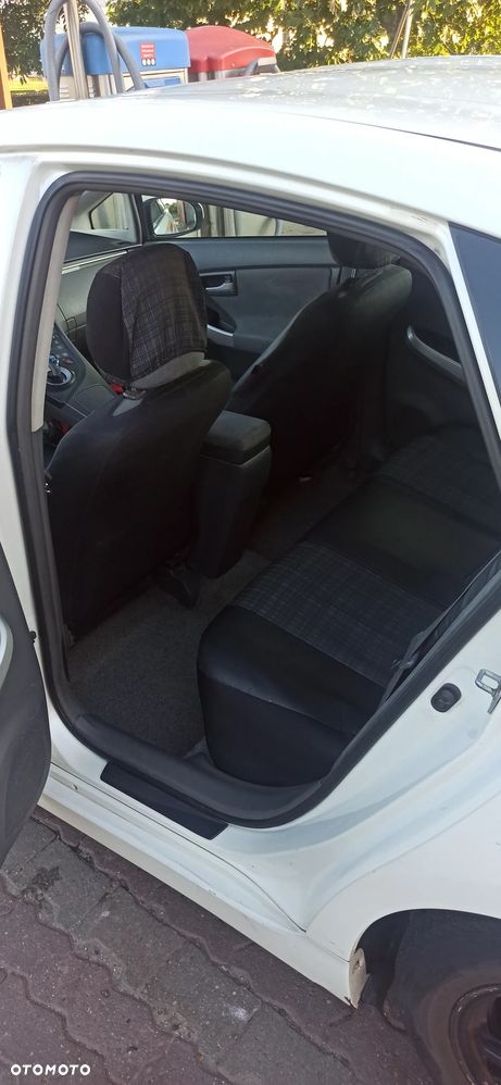 Toyota Prius 1.8 HSD Luna - 20