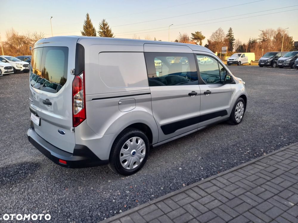 Ford Transit Connect - 8