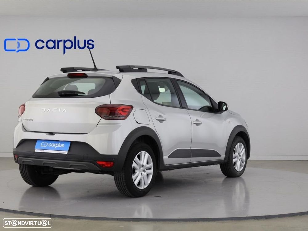 Dacia Sandero - 7
