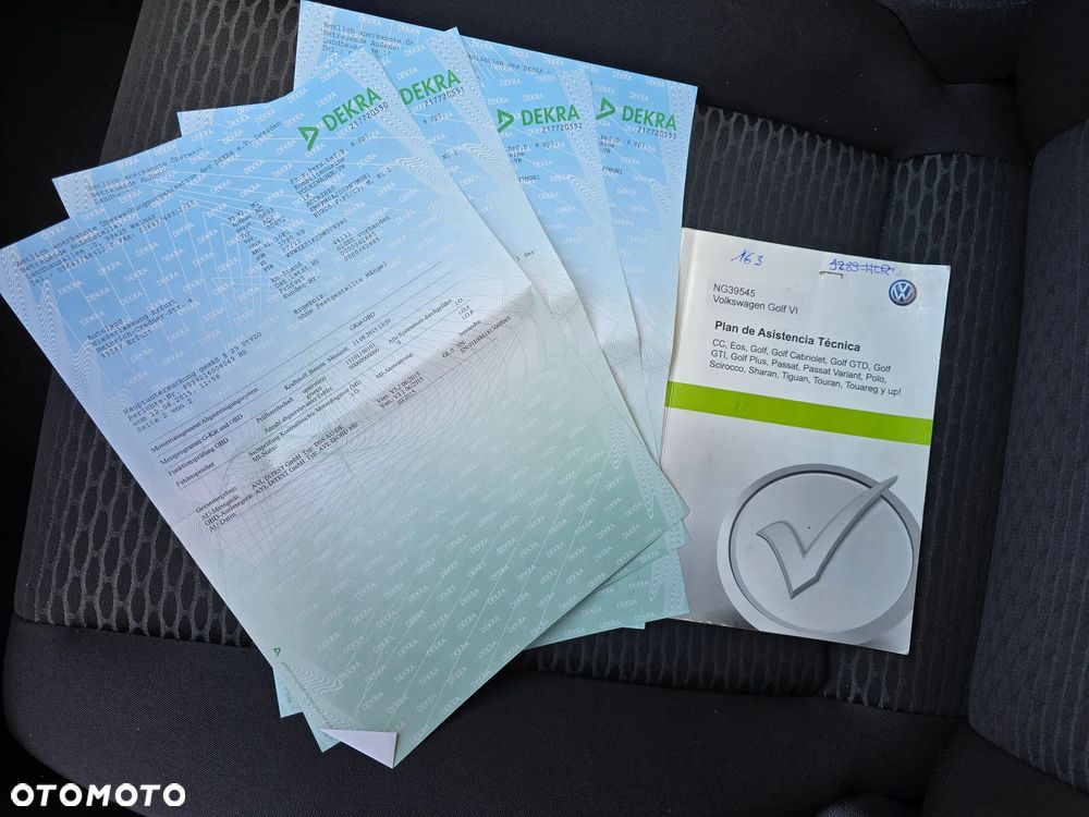 Volkswagen Golf 1.2 TSI Trendline - 31