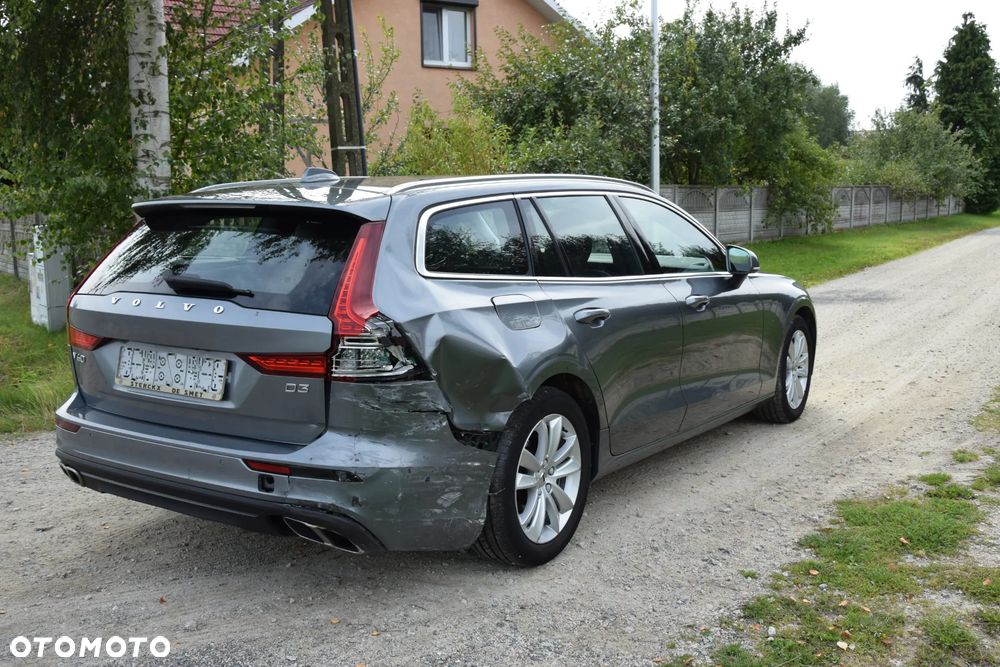Volvo V60 D3 AWD Geartronic Momentum - 10