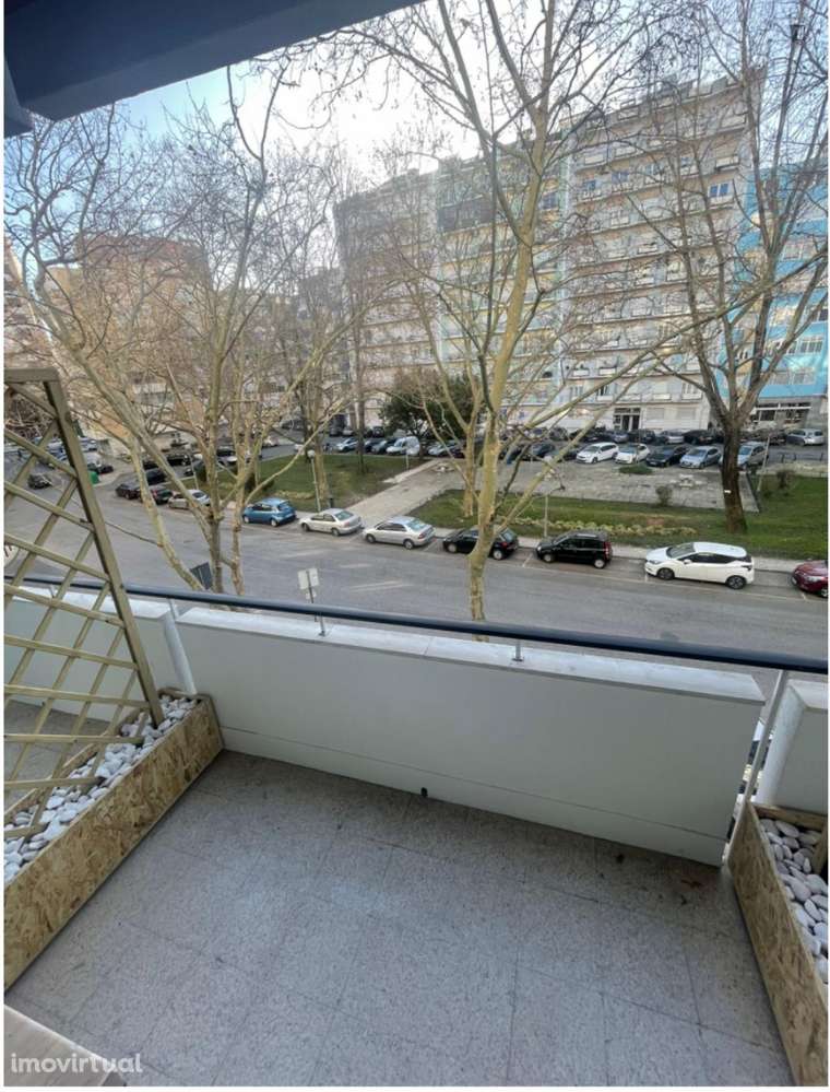 Quarto - localizado em Lumiar Lisbon - Grande imagem: 3/14