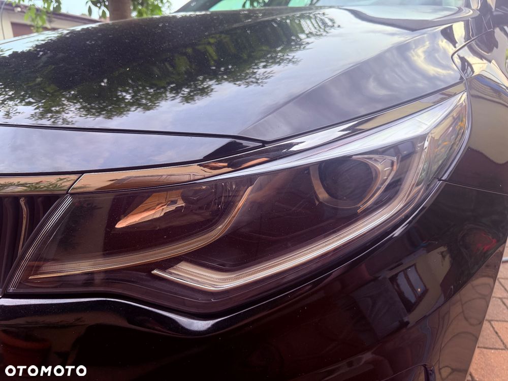 Kia Optima - 23