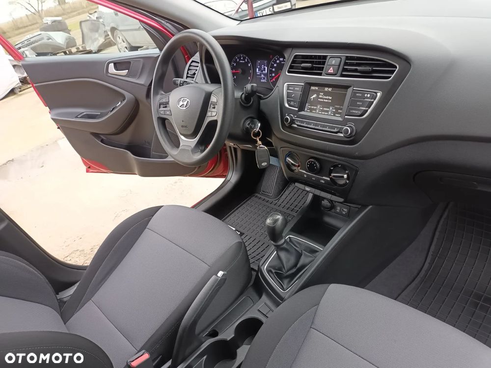 Hyundai i20 1.2 GO - 3