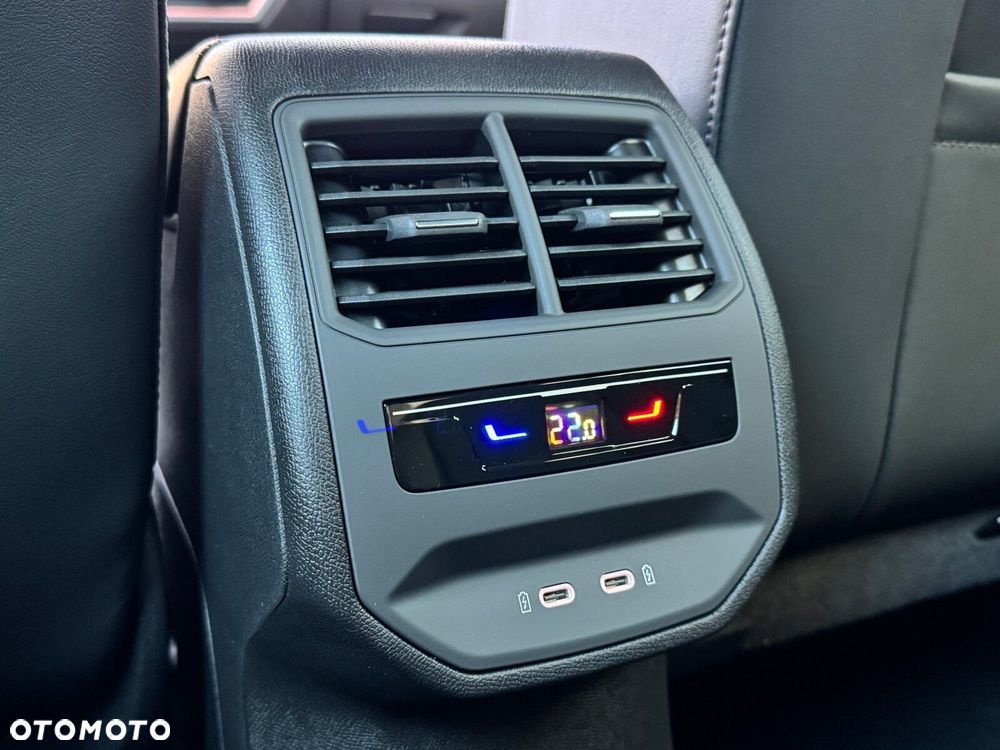 Cupra Formentor 1.5 eTSI mHEV DSG - 40