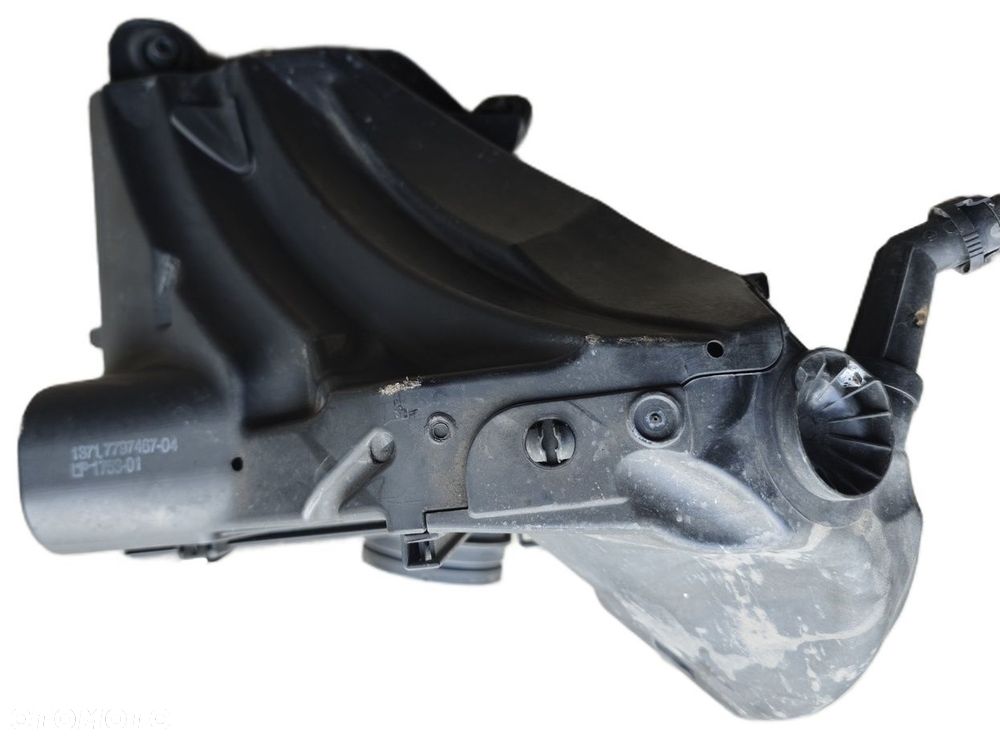 Obudowa filtra powietrza BMW E90 E91 LCI 2.0d nr 7797467 przepływomier - 2