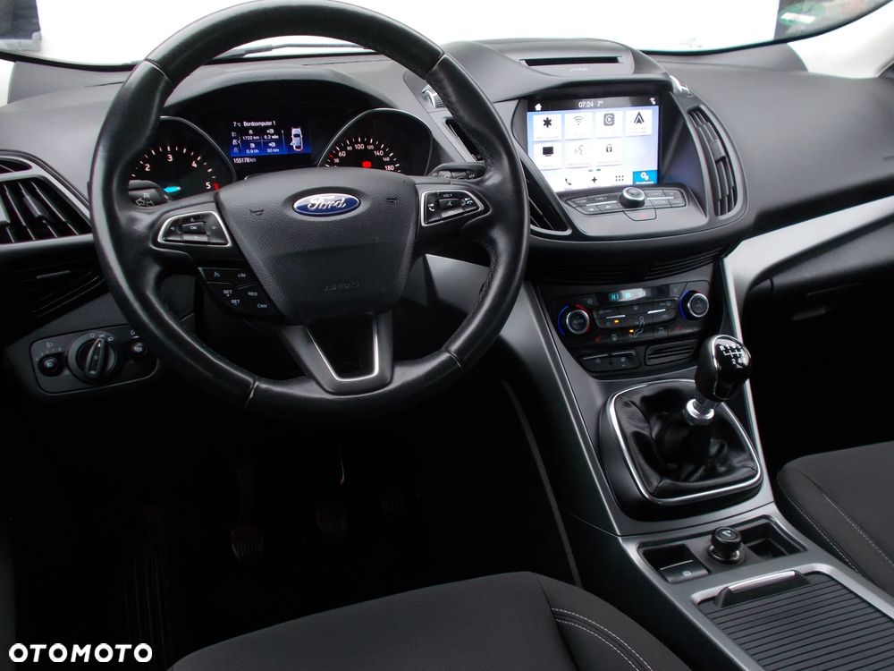 Ford Kuga 1.5 TDCi 2x4 Titanium - 7