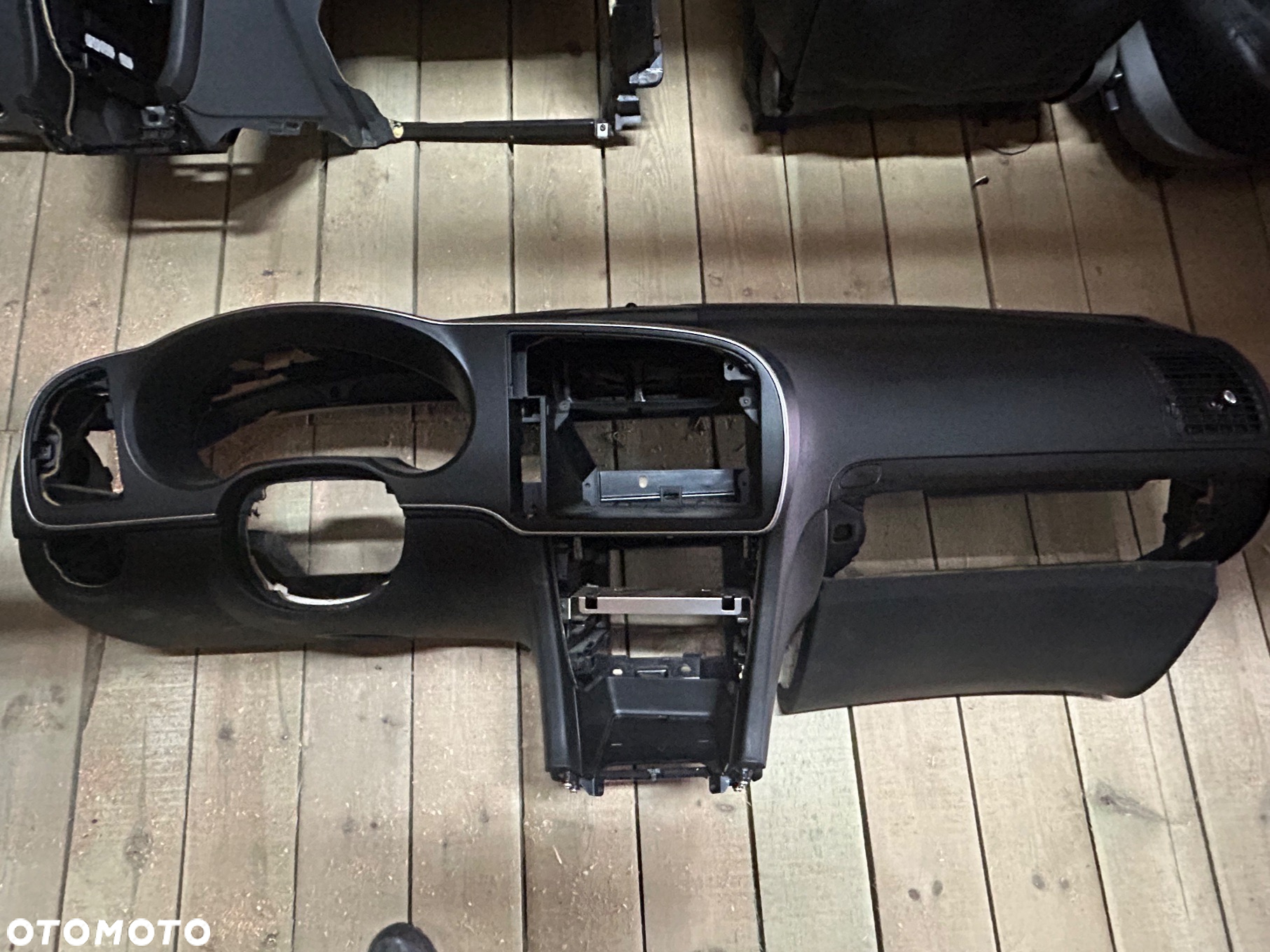 Saab 93 9-3 deska rozdzielcza konsola 08-11 LIFT - 2