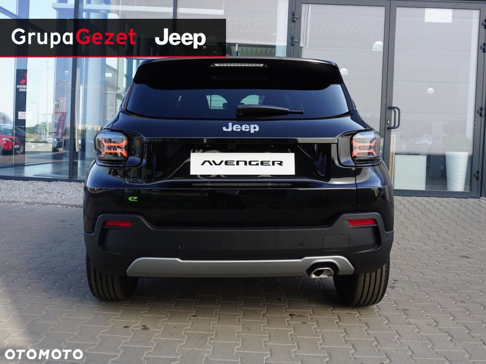 Jeep Avenger - 10