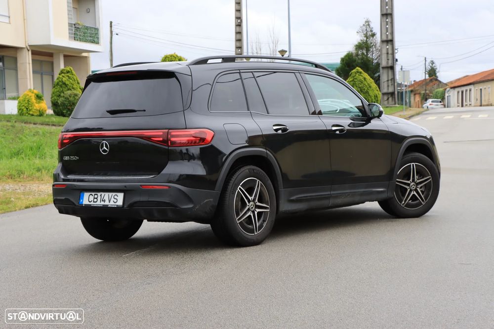 Mercedes-Benz EQB 250+ AMG Line - 6