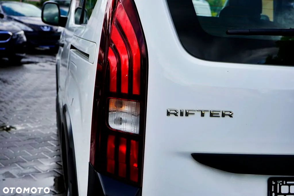 Peugeot Rifter - 14