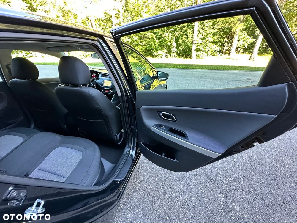 Kia Ceed 1.6 GDI Platinum Edition - 22