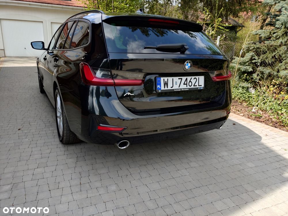 BMW Seria 3 320d - 14