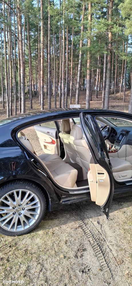 Lexus GS 450h Prestige - 24
