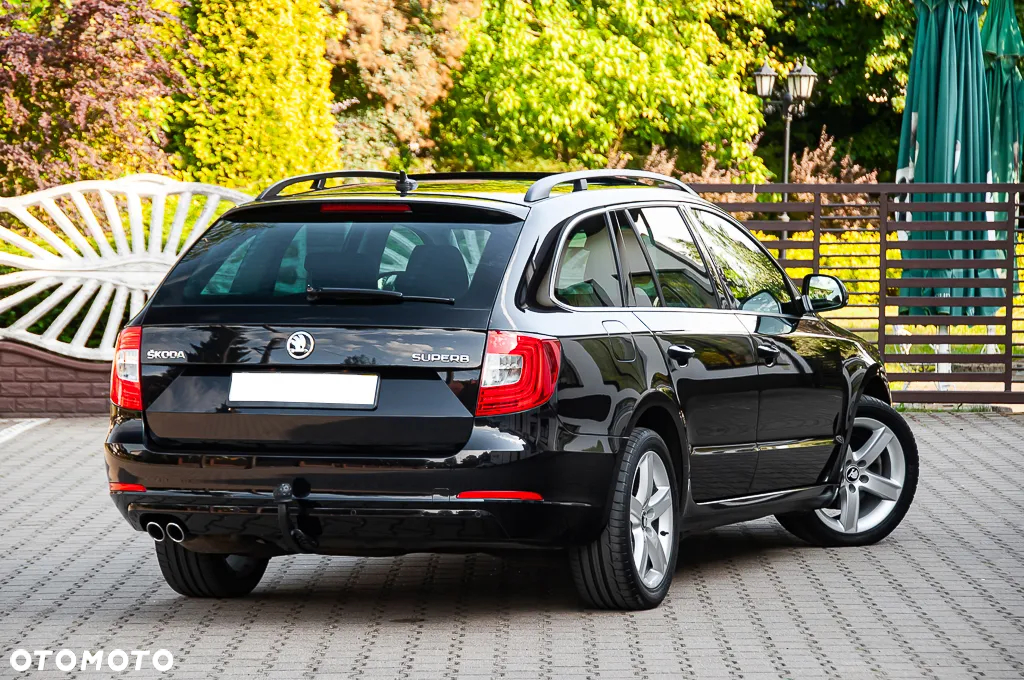 Skoda Superb 2.0 TDI Exclusive - 14