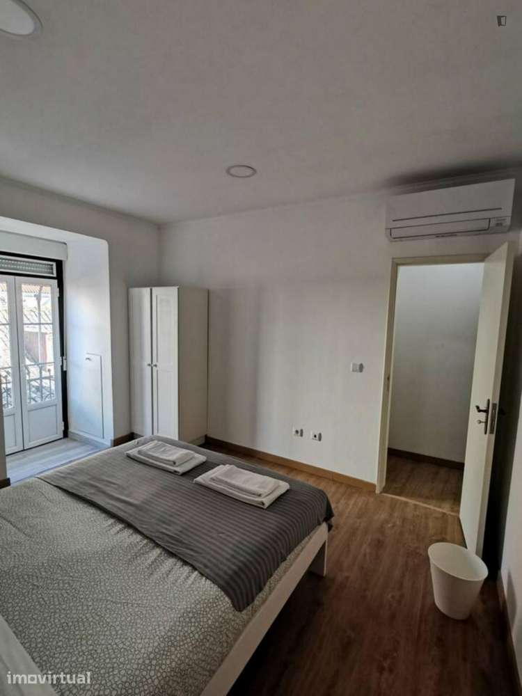 Apartamento com 4 quartos - localizado em Mouraria Lisbon - Grande imagem: 4/23