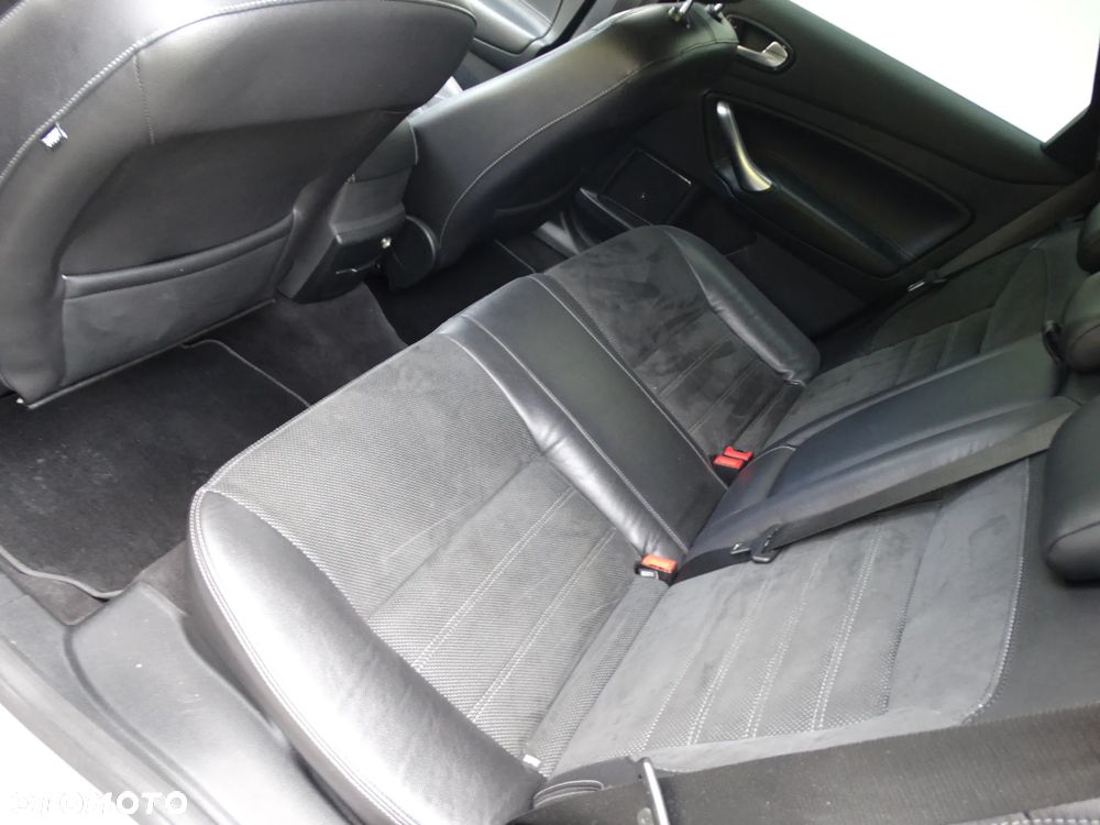 Ford Mondeo - 11