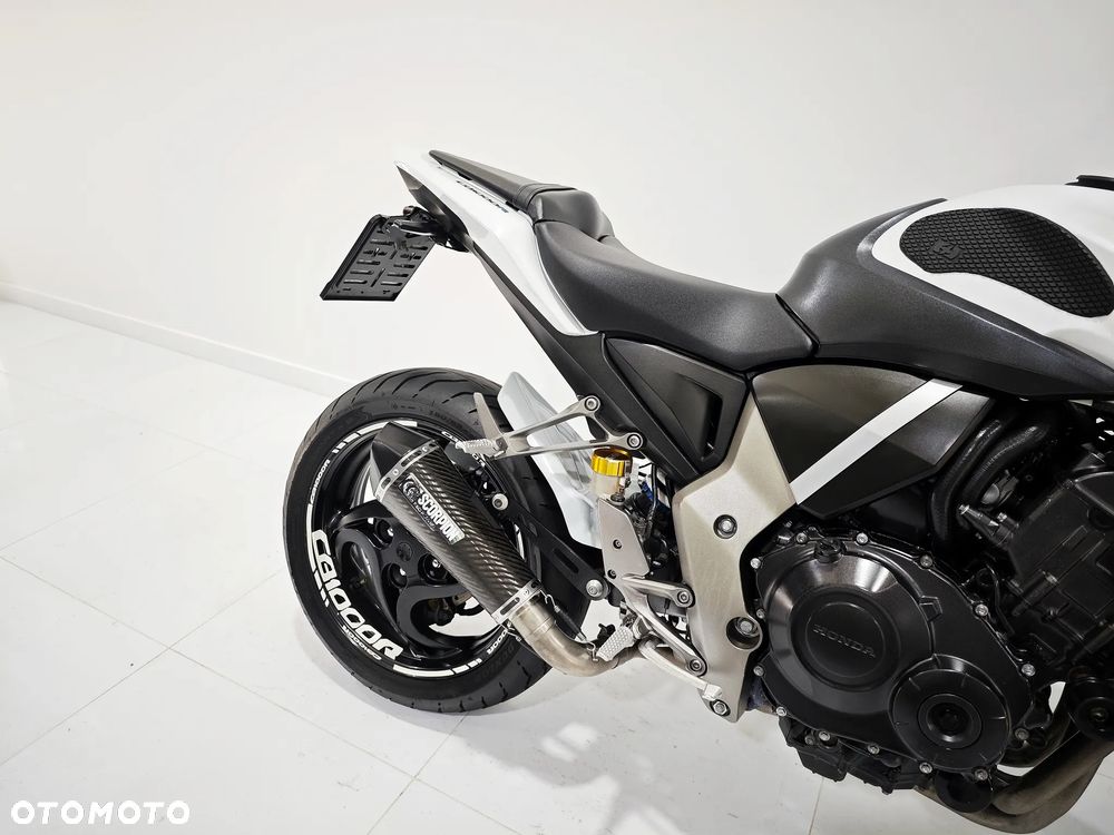 Honda CB - 9