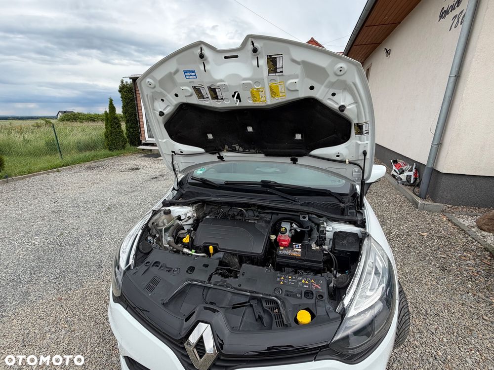 Renault Clio 1.2 16V 75 Business - 8