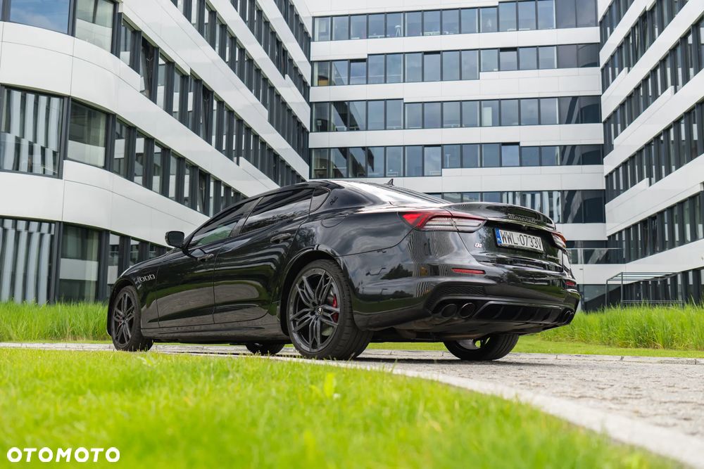Maserati Quattroporte Modena Q4 - 7
