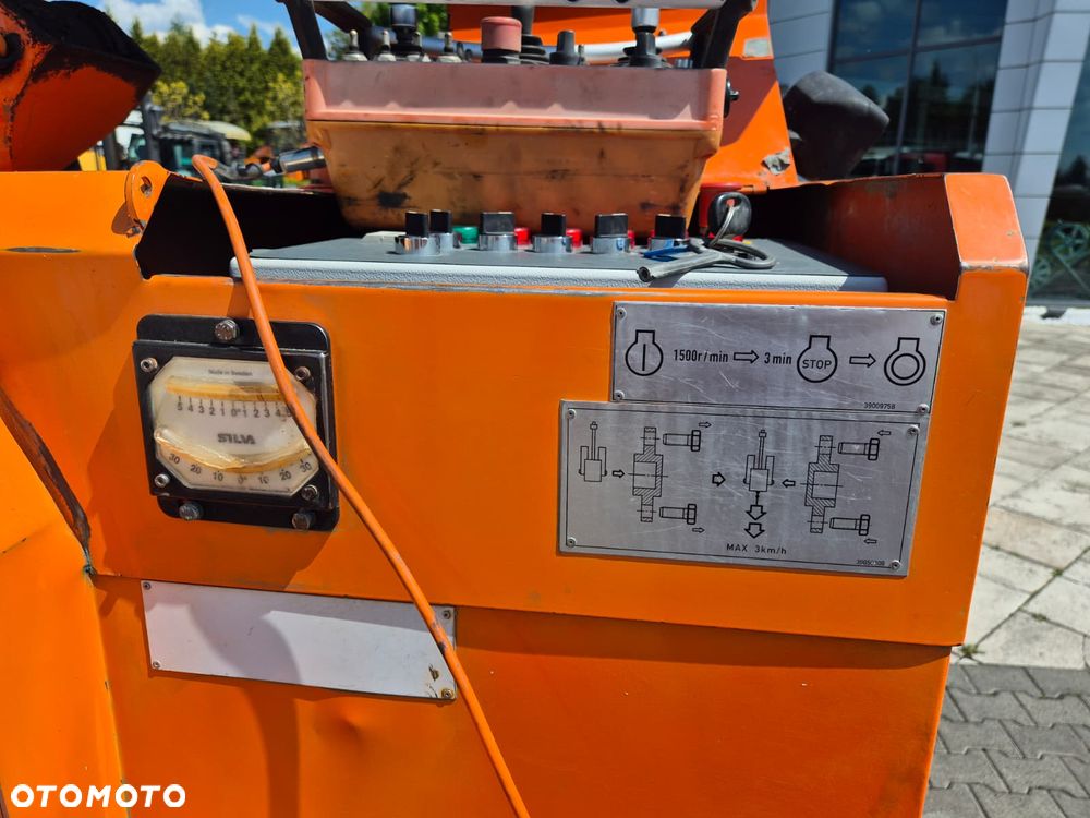 Sandvik Tamrock COMMANDO 120R 4X4 / WIERTNICA DO SKAŁ / SERWISOWANA / 1 WŁ / PEŁNA DOKUMENTACJA / WIELE CZĘŚCI ZAMIENNYCH / ZDALNE STEROWANIE / SILNIK CAT / TRANSPORT / NOWE OPONY - 17
